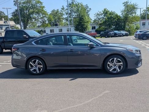 Used 2022 Subaru Legacy Limited image 8