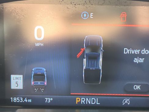 Used 2025 Ford Maverick Lariat w/ 4K Tow Package AWD/4WD image 23