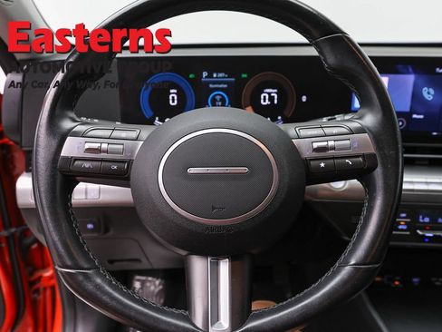 Used 2024 Hyundai Kona SEL AWD/4WD image 10