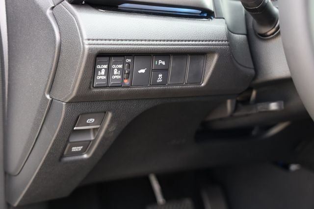 New 2026 Honda Odyssey Touring image 19