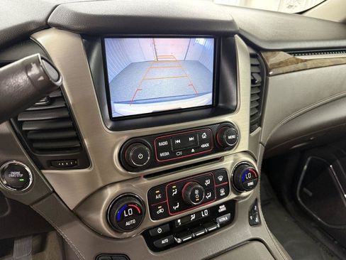 Used 2016 GMC Yukon XL Denali w/ Open Road Package AWD/4WD image 22