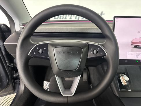 Used 2025 Tesla Model 3 Long Range RWD image 11