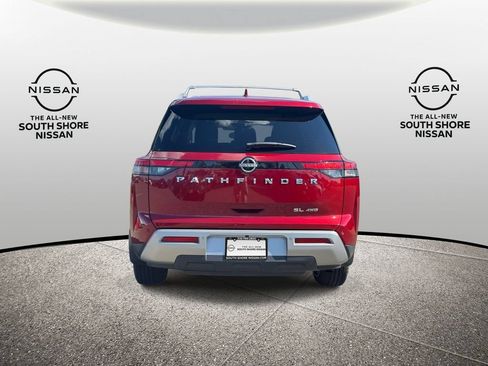 Used 2022 Nissan Pathfinder SL AWD/4WD image 6