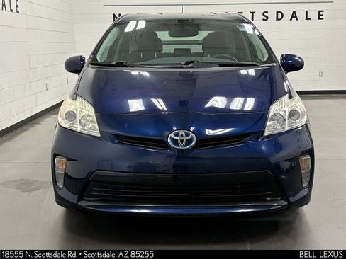 Used 2014 Toyota Prius Four FWD image 6
