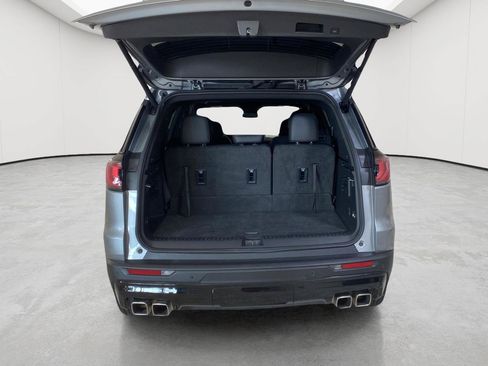 Used 2024 GMC Acadia Elevation w/ Black Edition FWD image 15