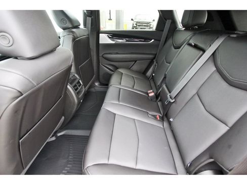 New 2026 Cadillac XT5 Premium Luxury FWD image 7