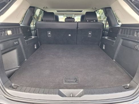 Used 2025 MAZDA CX-70 3.3 Turbo w/ Preferred Package image 26