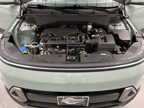 Used 2025 Hyundai Kona SEL FWD image 61