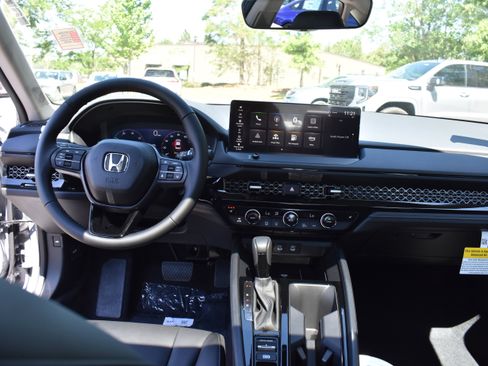 New 2026 Honda Accord EX-L image 30