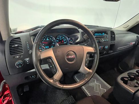 Used 2011 GMC Sierra 2500 SLE w/ SLE Preferred Package AWD/4WD image 62