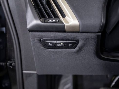 Used 2023 BMW iX xDrive50 w/ Sport Package image 35