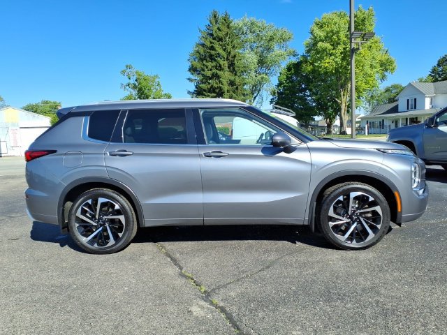 Used 2022 Mitsubishi Outlander SEL FWD image 8
