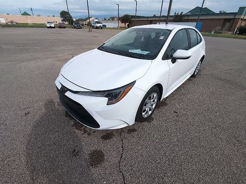 Certified 2024 Toyota Corolla LE FWD image 15