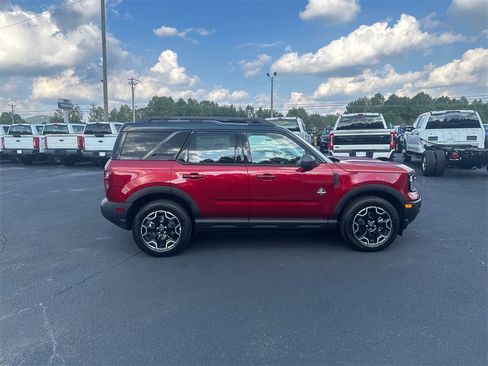 New 2025 Ford Bronco Sport Outer Banks w/ Outer Banks Tech Package+ image 4