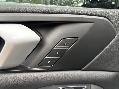 Used 2019 BMW X5 xDrive40i w/ Convenience Package image 26