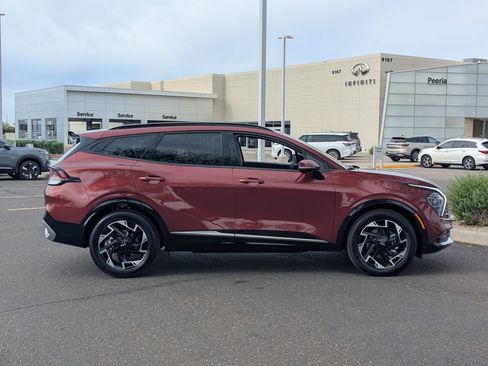 Used 2025 Kia Sportage SX image 7