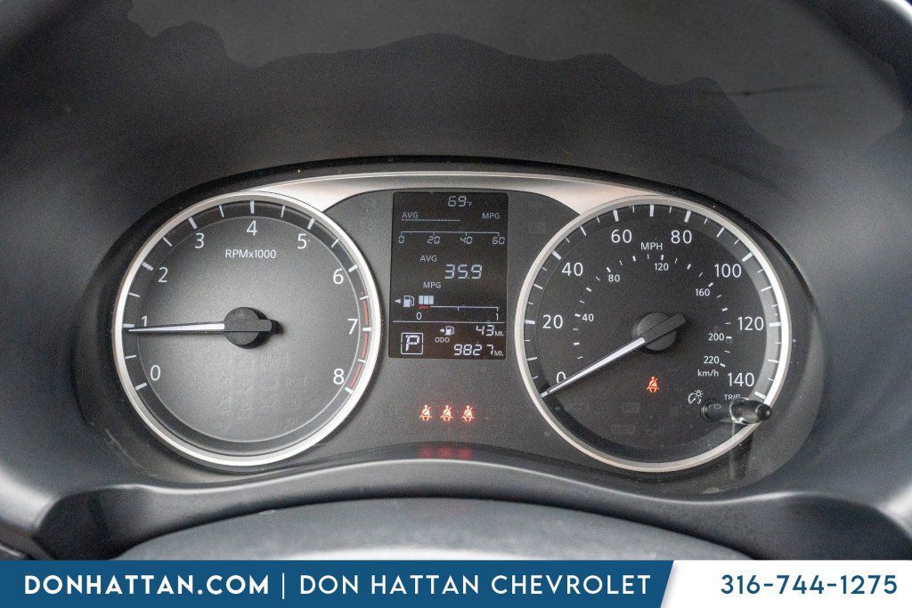 Used 2024 Nissan Kicks S FWD image 6