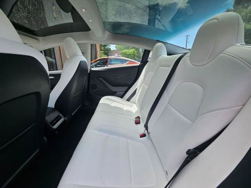 Used 2023 Tesla Model 3 Standard Range RWD image 59
