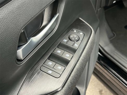 New 2026 Nissan Kicks SV image 21