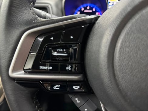 Used 2018 Subaru Outback 2.5i Limited image 27