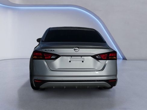 Used 2023 Nissan Altima 2.5 S image 4