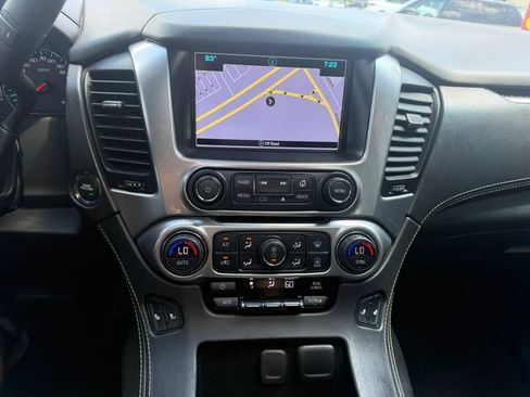 Used 2020 Chevrolet Suburban LT AWD/4WD image 26