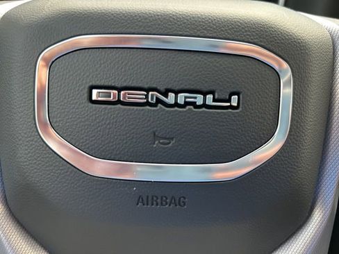 New 2026 GMC Sierra 1500 Denali w/ Technology Package AWD/4WD image 17