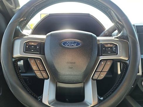 Used 2019 Ford F350 Platinum w/ Platinum Ultimate Package image 19