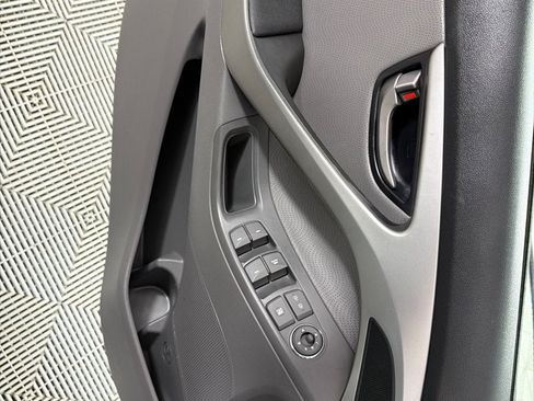 Used 2011 Hyundai Elantra Limited FWD image 8