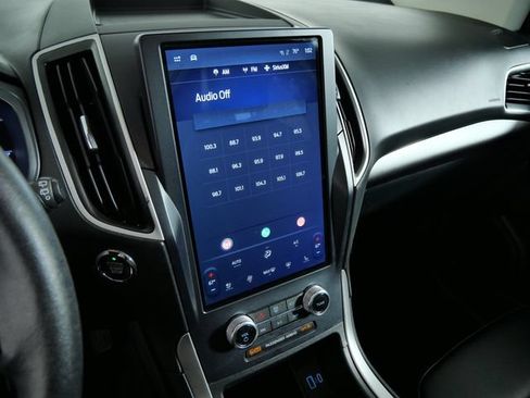Certified 2024 Ford Edge SEL w/ Convenience Package AWD/4WD image 20