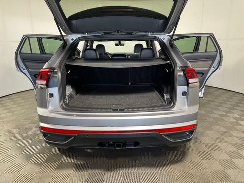 Used 2022 Volkswagen Atlas Cross Sport SE AWD/4WD image 21