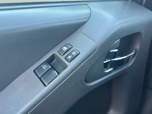 Used 2017 Nissan Frontier SV RWD image 32