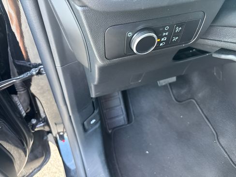 Used 2025 Ford Escape Active FWD image 24