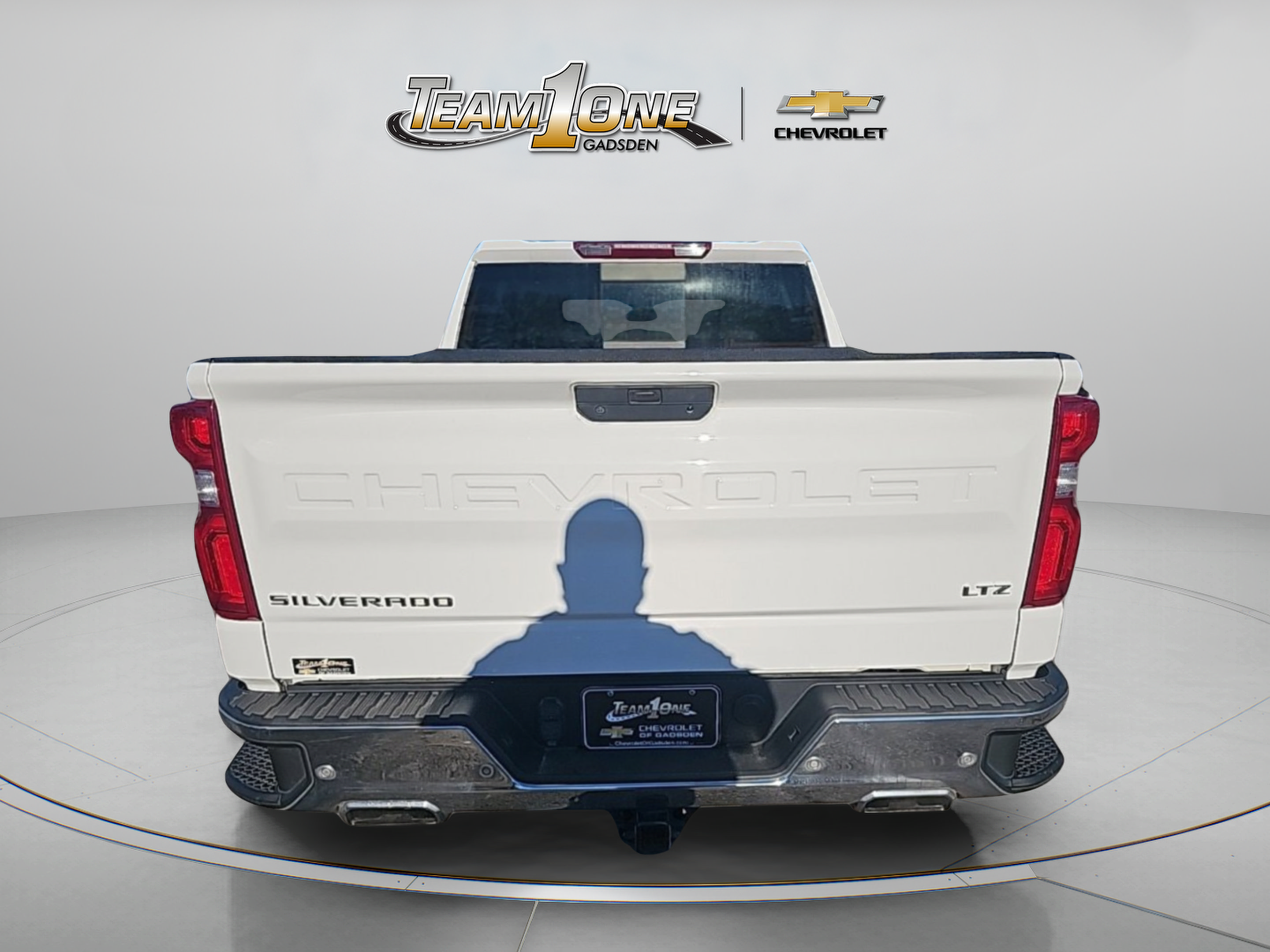 Used 2019 Chevrolet Silverado 1500 LTZ w/ LTZ Premium Package AWD/4WD image 7