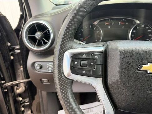 Used 2023 Chevrolet Blazer LT w/ Convenience Package FWD image 16