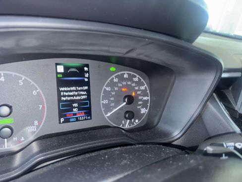 Used 2024 Toyota Corolla Cross SE image 7