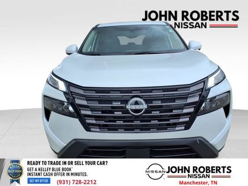 New 2026 Nissan Rogue SV FWD image 12