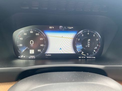 Used 2019 Volvo XC90 T6 Inscription w/ Protection Package Premier AWD/4WD image 14