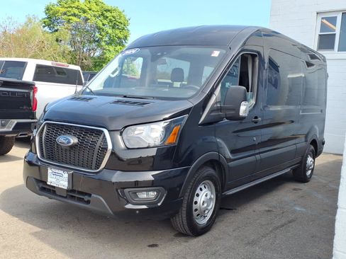 Used 2024 Ford Transit 350 XLT AWD/4WD image 3