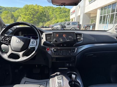 Used 2022 Honda Pilot Special Edition image 16