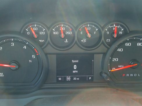 New 2025 Chevrolet Silverado 2500 Custom w/ Custom Value Package AWD/4WD image 9