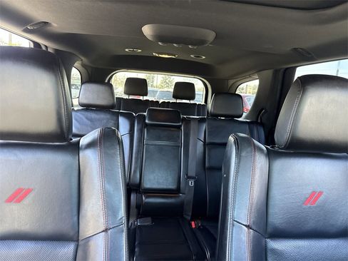 Used 2023 Dodge Durango GT image 32