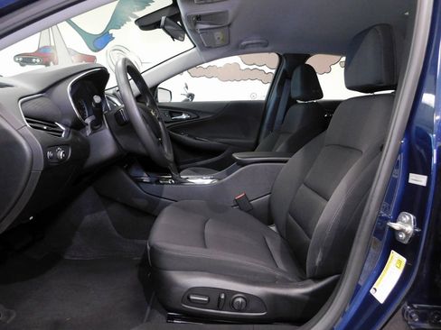 Used 2019 Chevrolet Malibu LT image 30