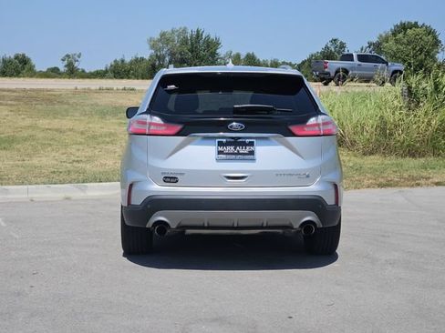 Used 2019 Ford Edge Titanium AWD/4WD image 6