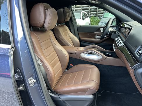 Certified 2025 Mercedes-Benz GLS 450 4MATIC w/ AMG Line Exterior image 53
