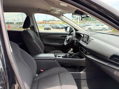Used 2024 Nissan Rogue S AWD/4WD image 26