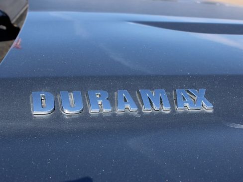 Used 2020 Chevrolet Silverado 1500 LT w/ Texas Edition AWD/4WD image 29