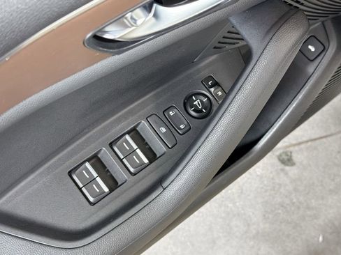 Used 2021 Acura TLX FWD image 19