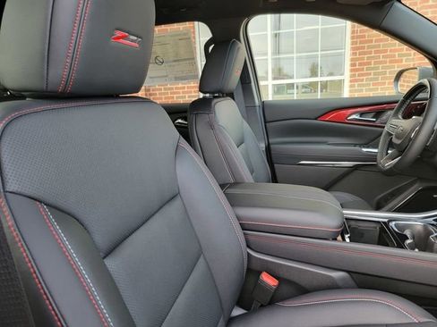 New 2026 Chevrolet Traverse Z71 w/ Enhanced Driving Package image 17
