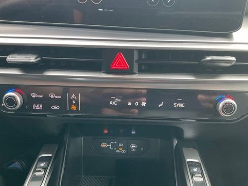 New 2026 Kia Sorento EX image 24